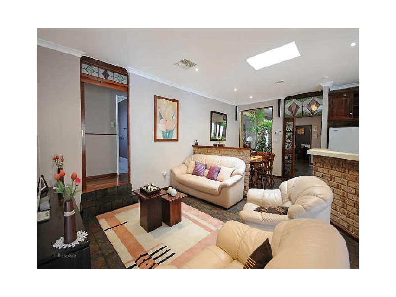 3 Hollingsworth Way, Leeming WA 6149