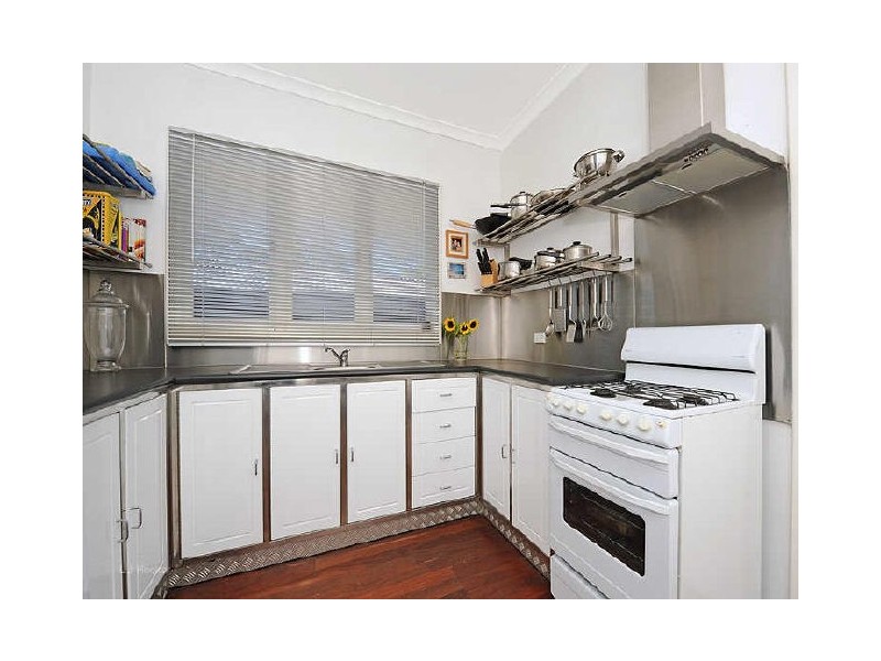 5 Gonzalo Place, Coolbellup WA 6163