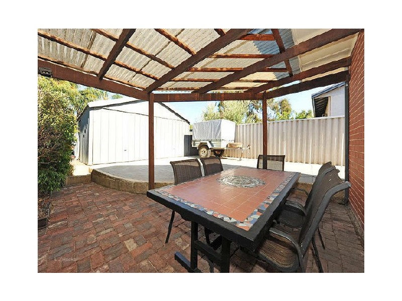 5 Gonzalo Place, Coolbellup WA 6163