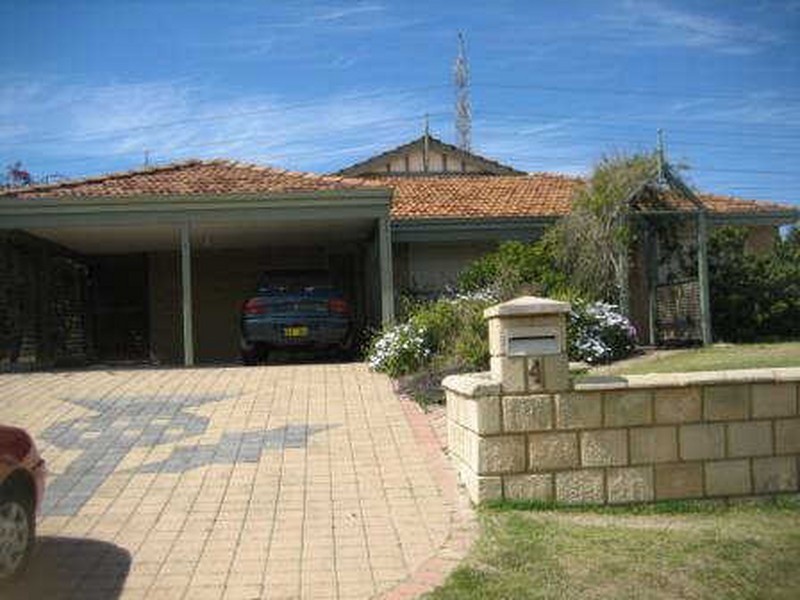 4 Nolin Court, Success WA 6164