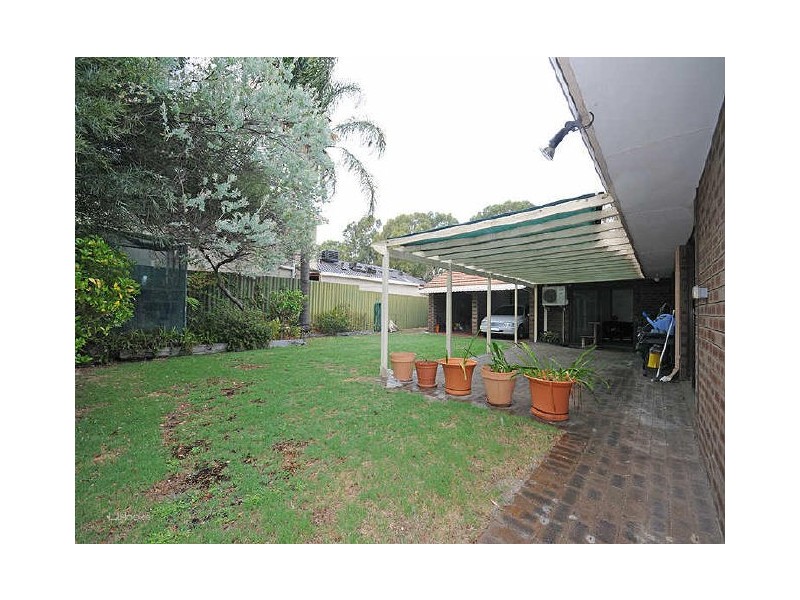 16 Wethered Street, Leeming WA 6149