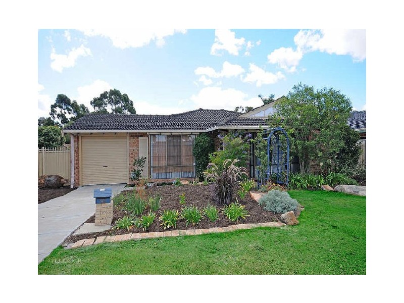 96 Aulberry Parade, Leeming WA 6149