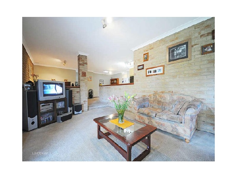 96 Aulberry Parade, Leeming WA 6149