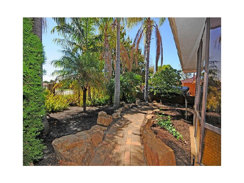 10 Westminster Road, Leeming WA 6149