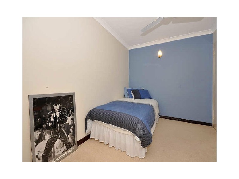 12 Howlett Place, Leeming WA 6149