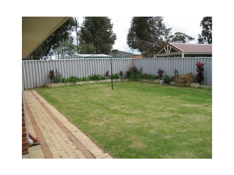 11 Hibbertia Close, Beeliar WA 6164