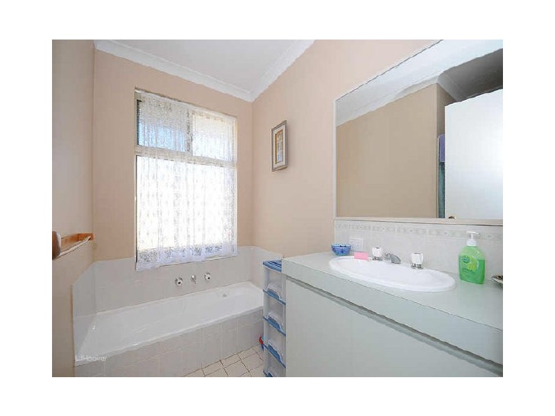 18 The Ramble, Canning Vale WA 6155