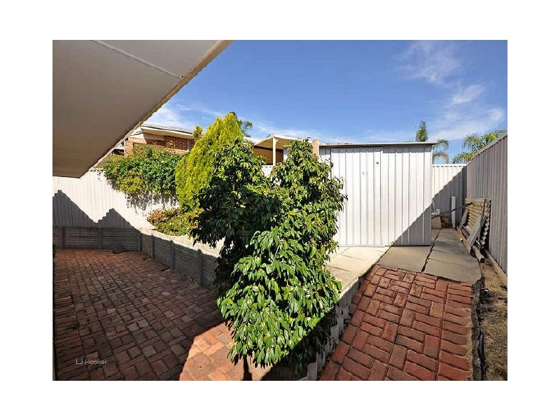 6 Pirrett Court, Leeming WA 6149