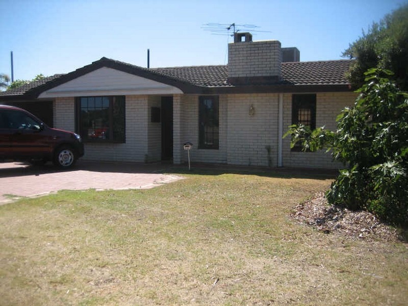 240 Riseley Street, Booragoon WA 6154