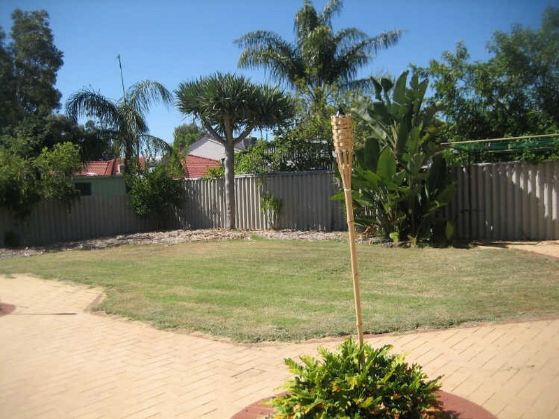 240 Riseley Street, Booragoon WA 6154