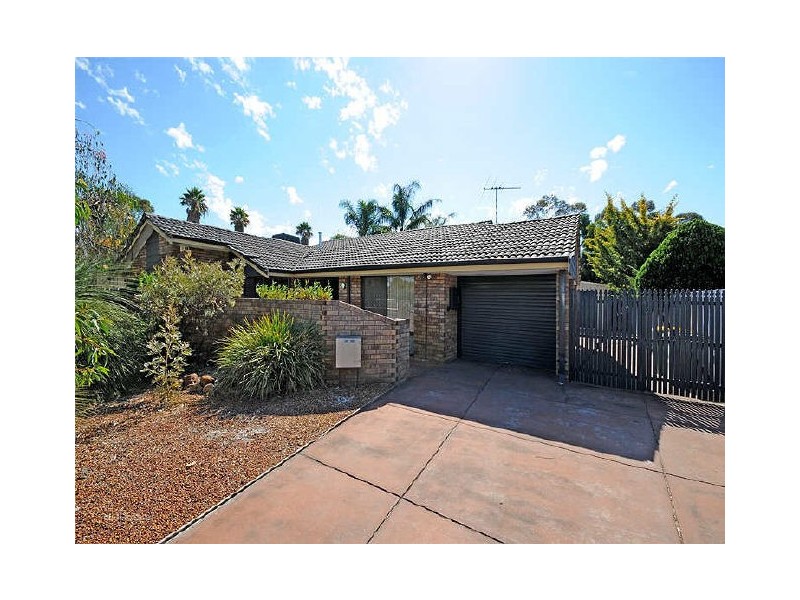 54 Burnett Avenue, Leeming WA 6149