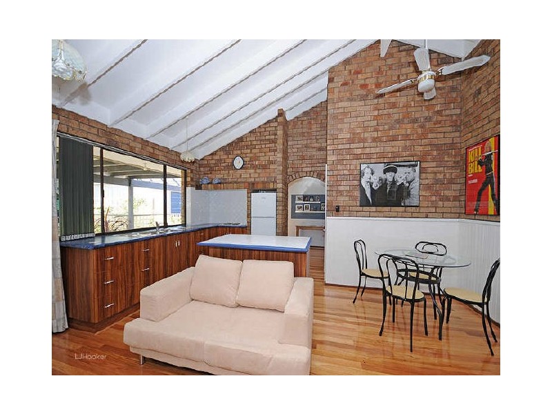 54 Burnett Avenue, Leeming WA 6149