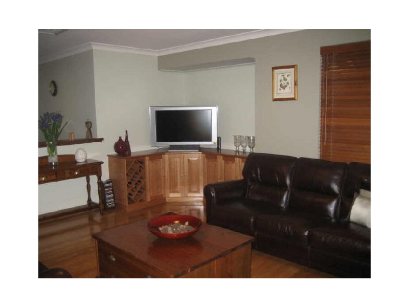 4 Milford Close, Leeming WA 6149