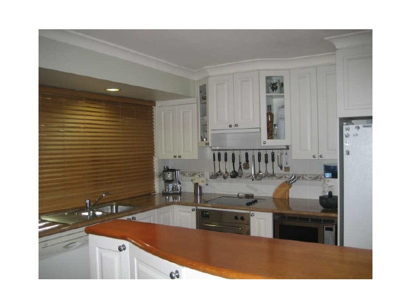 4 Milford Close, Leeming WA 6149