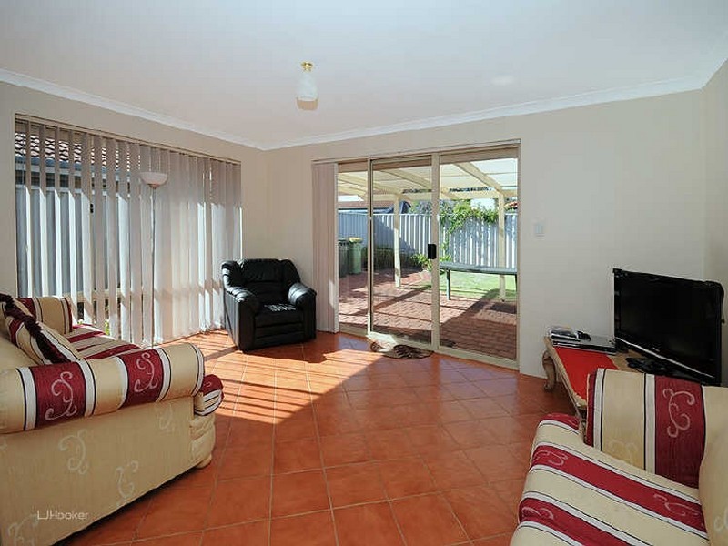 5 Park Lane, Canning Vale WA 6155