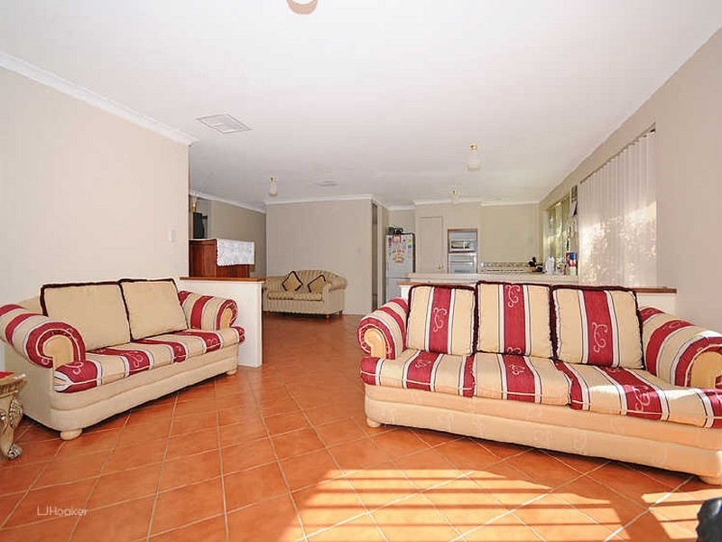 5 Park Lane, Canning Vale WA 6155