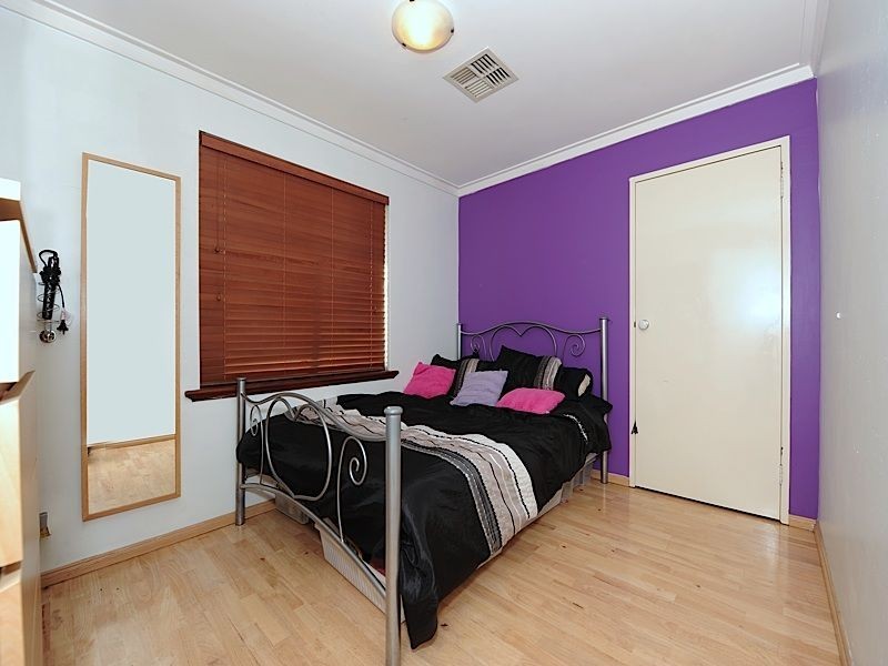 49 Gladstone Road, Leeming WA 6149