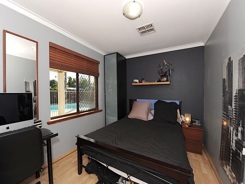 49 Gladstone Road, Leeming WA 6149