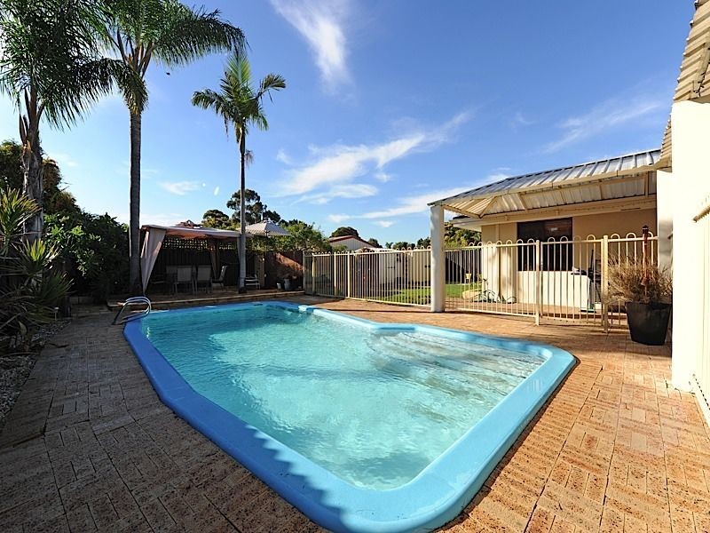 49 Gladstone Road, Leeming WA 6149