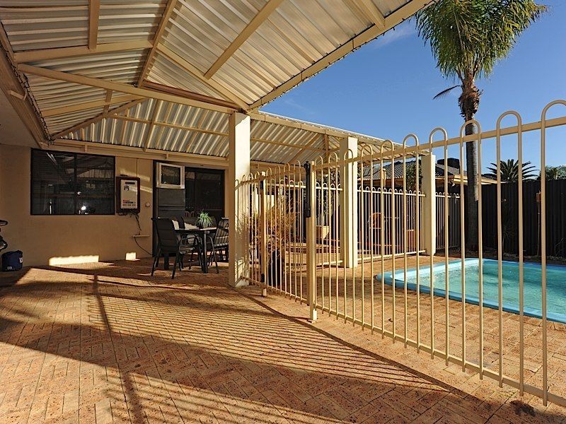 49 Gladstone Road, Leeming WA 6149