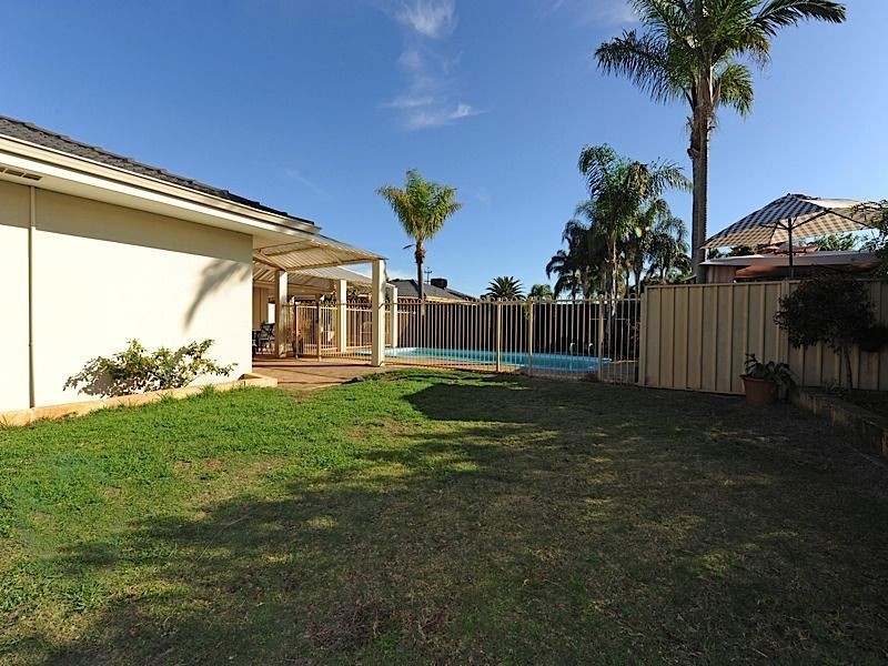 49 Gladstone Road, Leeming WA 6149