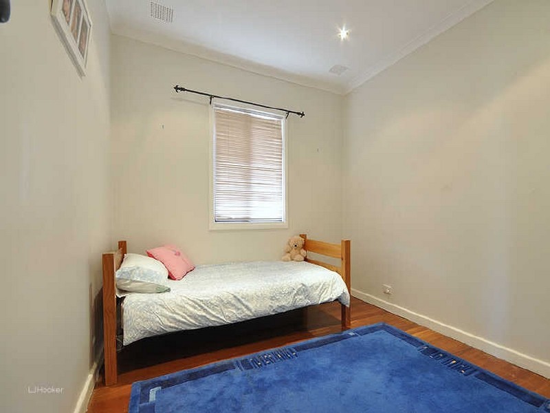 69 Redmond Road, Hamilton Hill WA 6163