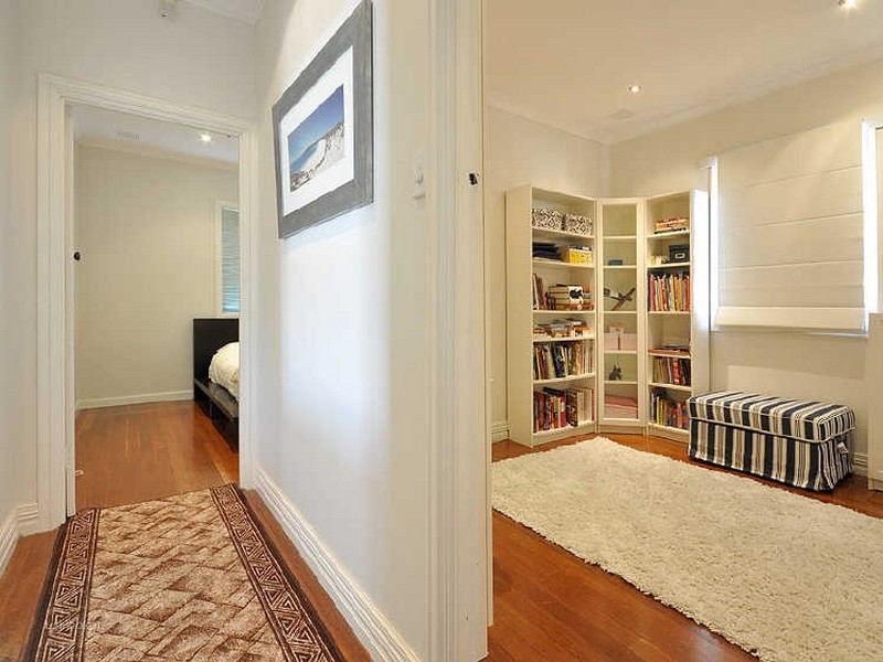 69 Redmond Road, Hamilton Hill WA 6163