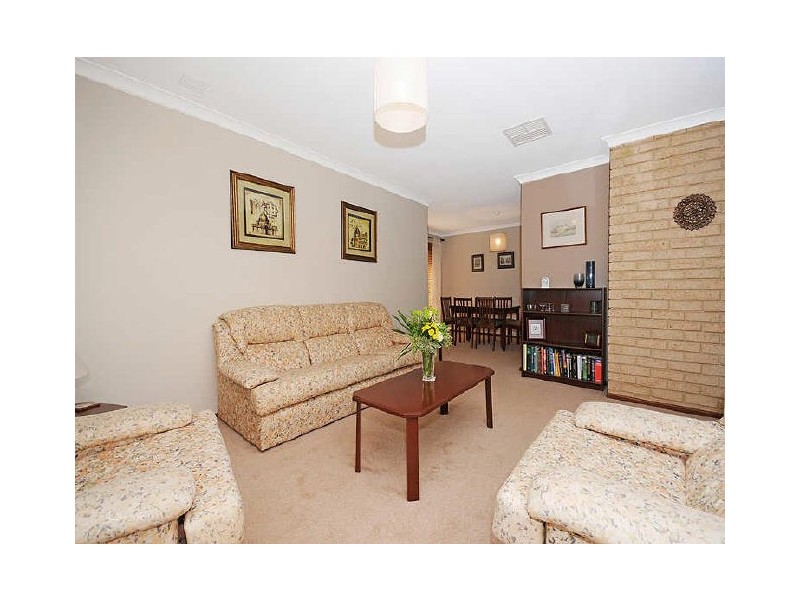12 Goodwin Way, Leeming WA 6149