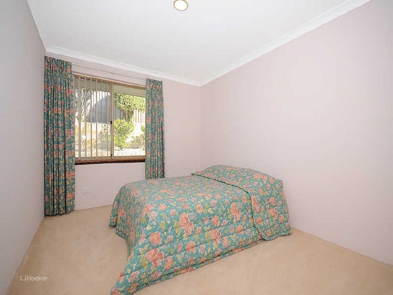 7 Harwood Rise, Leeming WA 6149