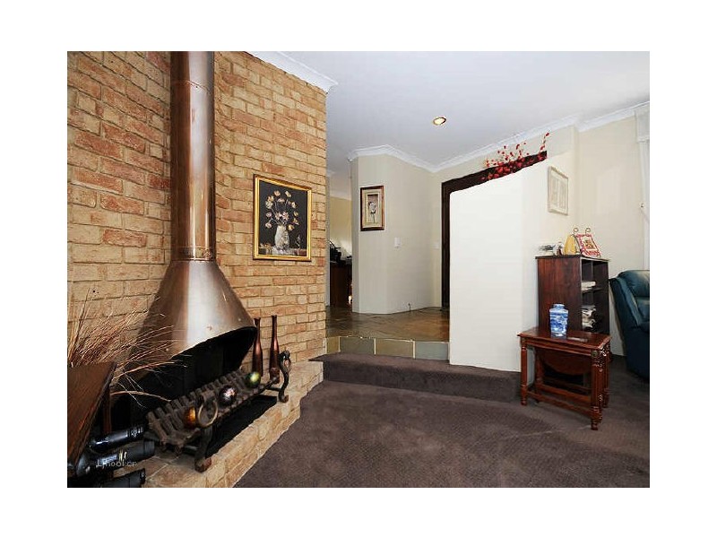 5 Ela Street, Leeming WA 6149