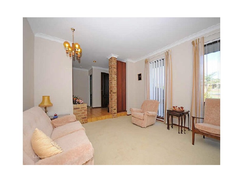 7 Gowther Street, Leeming WA 6149