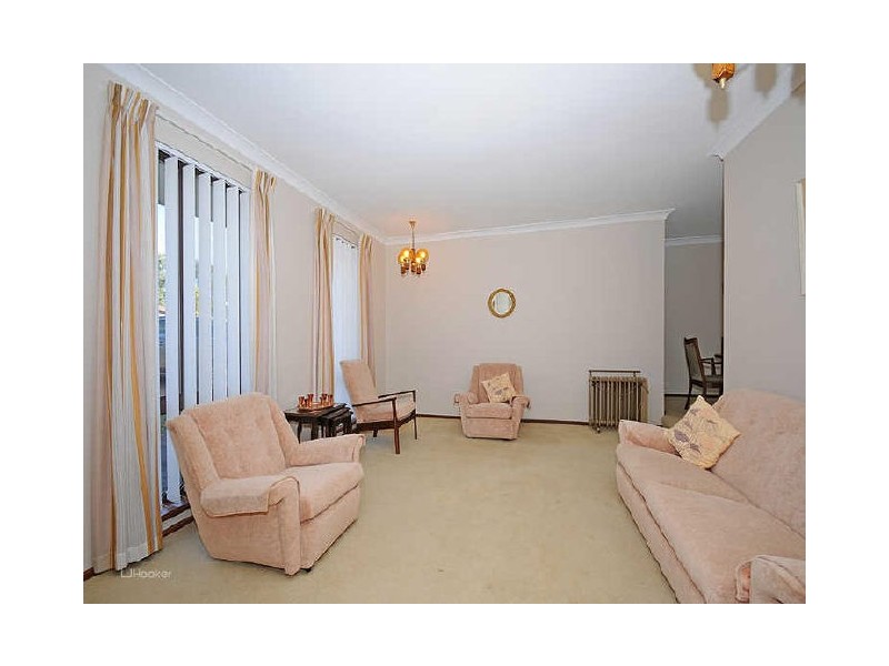 7 Gowther Street, Leeming WA 6149