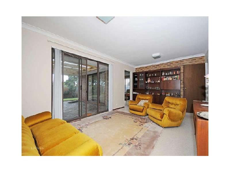 7 Gowther Street, Leeming WA 6149