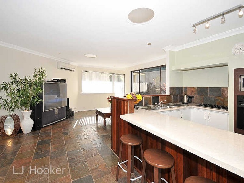 54 Parkway Road, Bibra Lake WA 6163