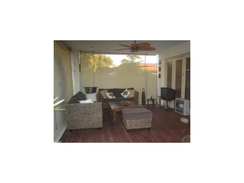 9a Harris Street, Palmyra WA 6157