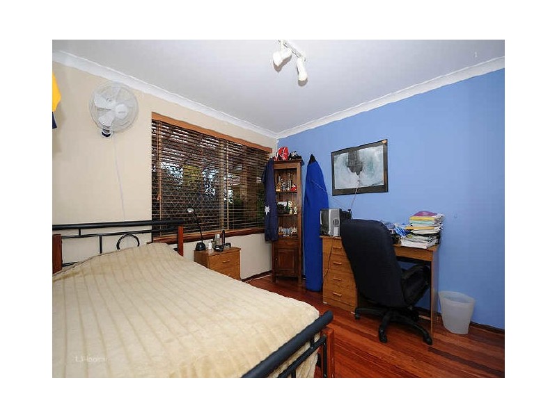 11 Mellor Court, Leeming WA 6149