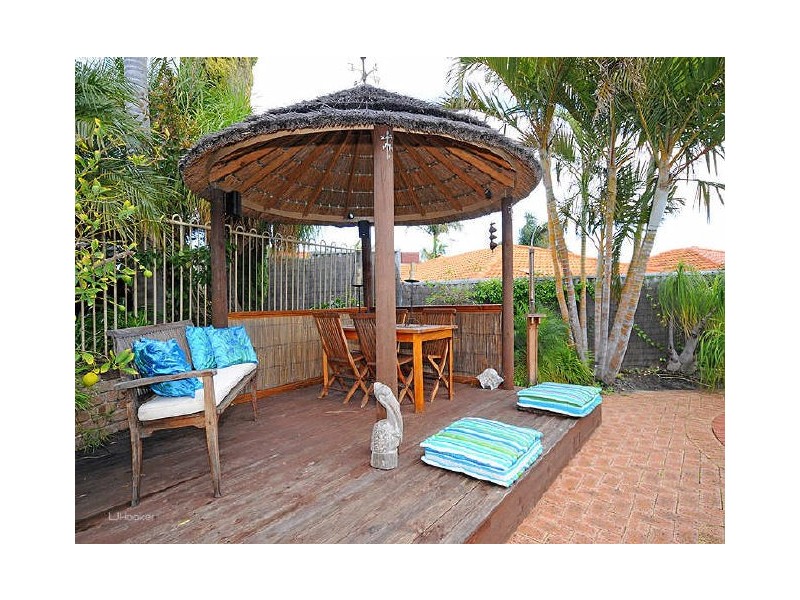 11 Mellor Court, Leeming WA 6149