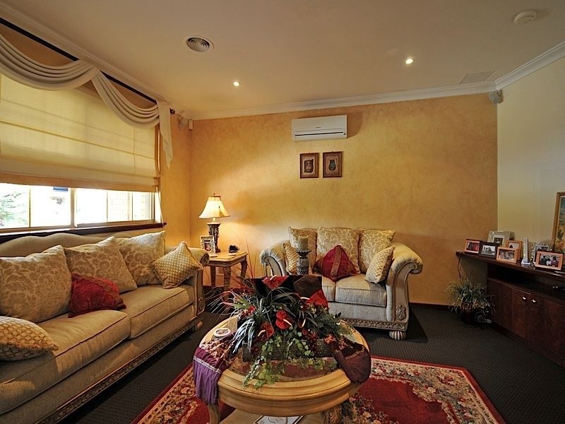 43 Casserly Drive, Leeming WA 6149