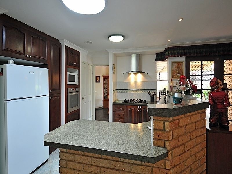 43 Casserly Drive, Leeming WA 6149