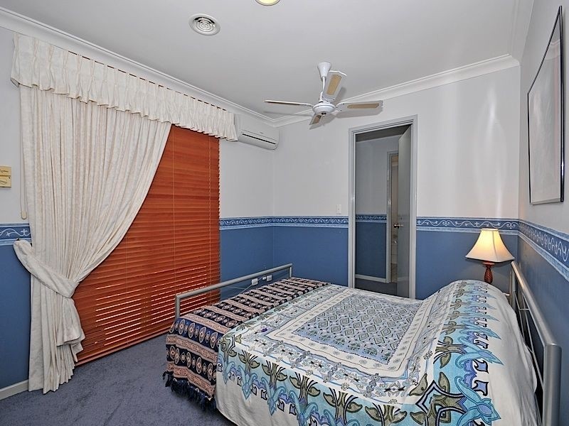 43 Casserly Drive, Leeming WA 6149