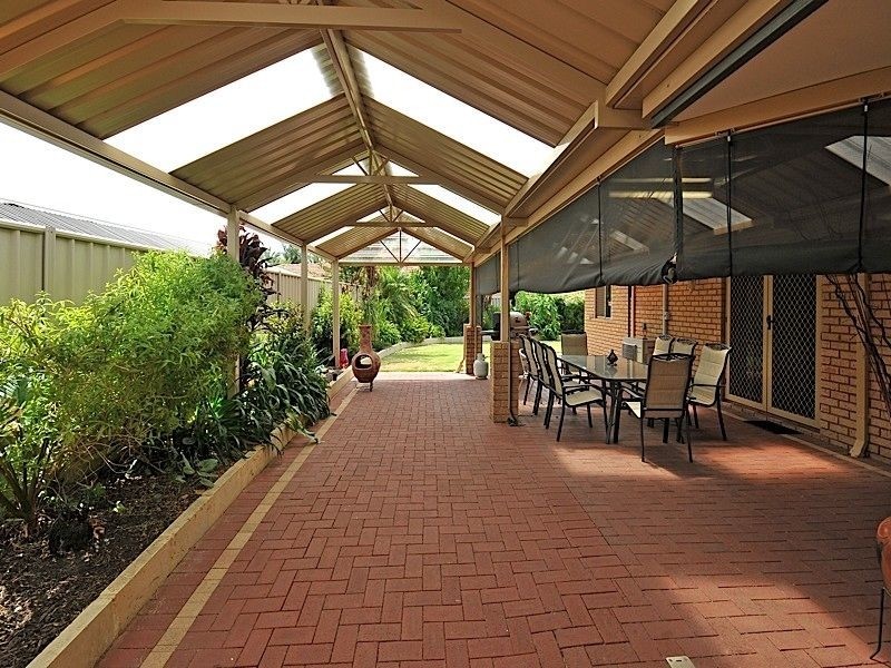 43 Casserly Drive, Leeming WA 6149