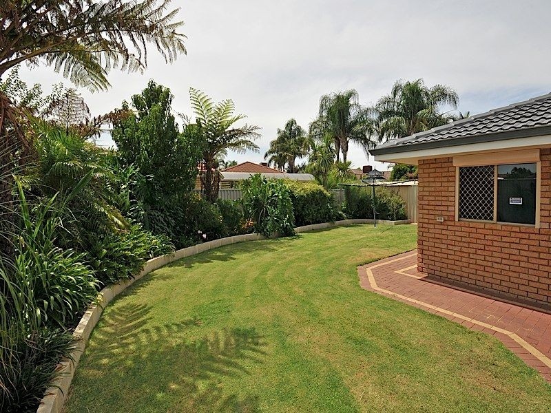 43 Casserly Drive, Leeming WA 6149