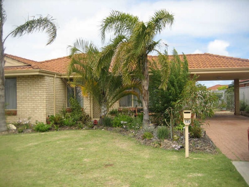 125 Brenchley Drive, Atwell WA 6164