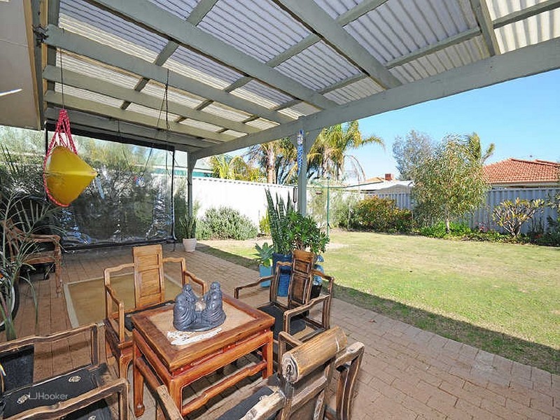 125 Brenchley Drive, Atwell WA 6164