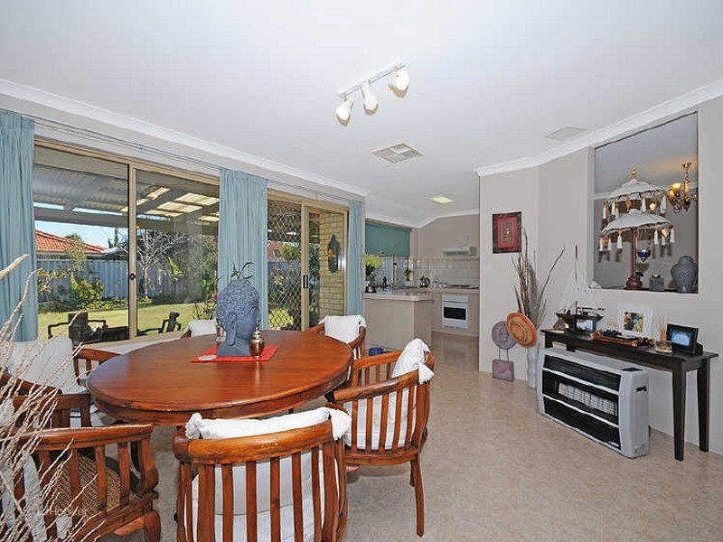 125 Brenchley Drive, Atwell WA 6164