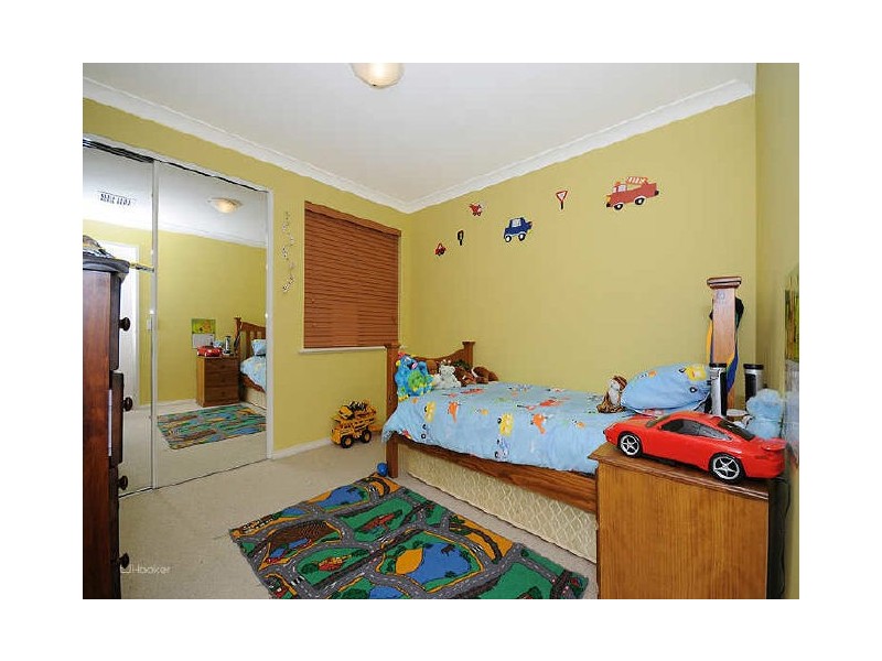 10 Barra Close, Leeming WA 6149