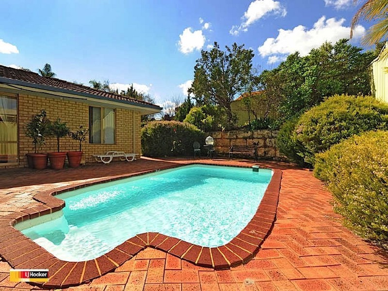 14 Hollingsworth Way, Leeming WA 6149