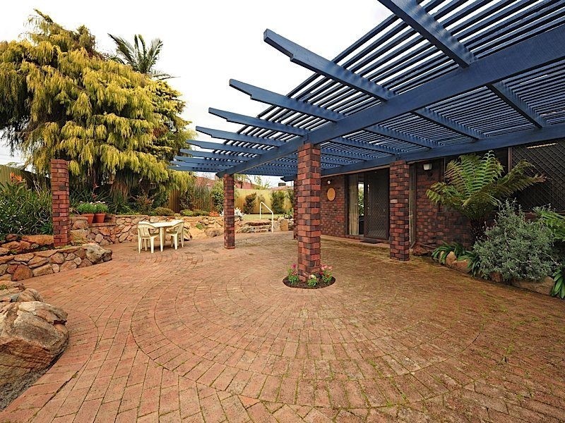 12 Jefferies Way, Leeming WA 6149