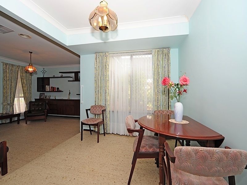 12 Jefferies Way, Leeming WA 6149