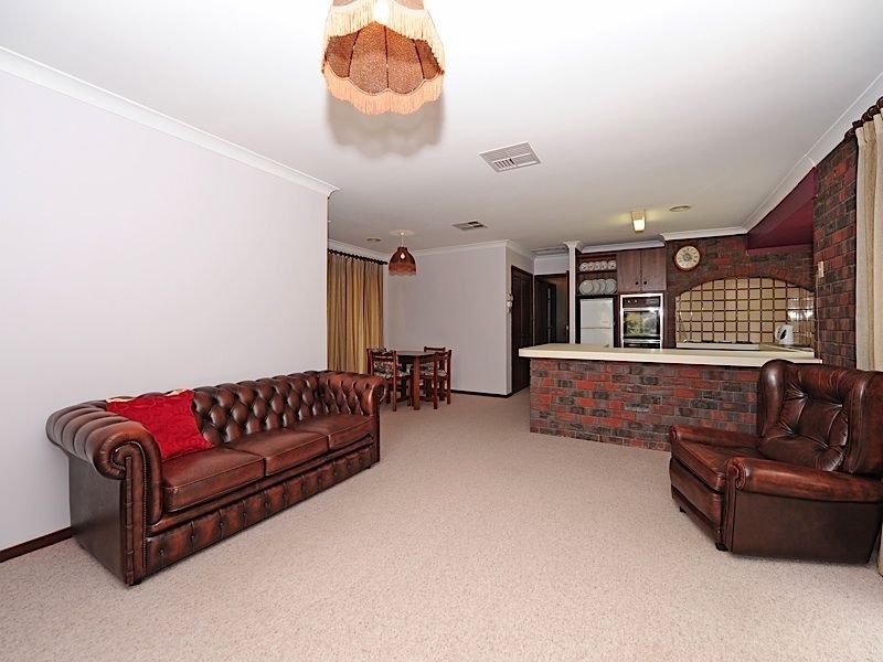 12 Jefferies Way, Leeming WA 6149